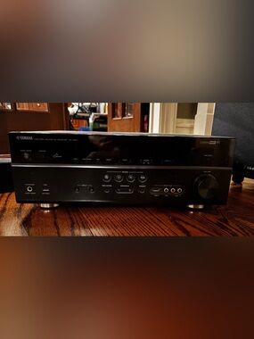 Yamaha Black Stereo Receiver